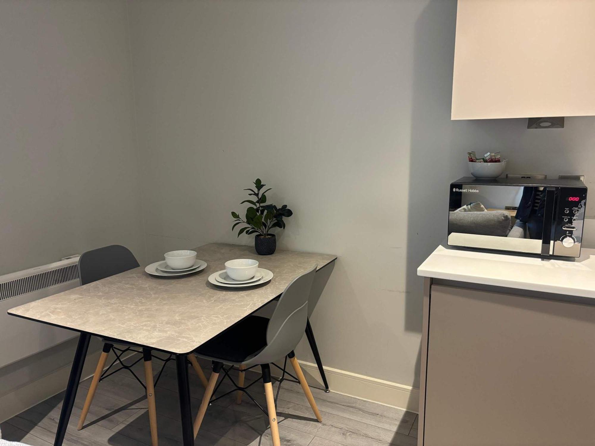 Modern Studio In Bracknell With Free Parking Εξωτερικό φωτογραφία